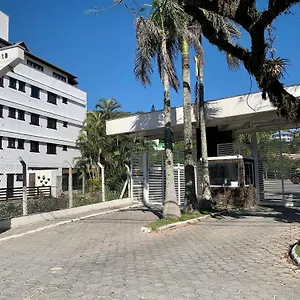Res. Solar Bromélias Bombinhas